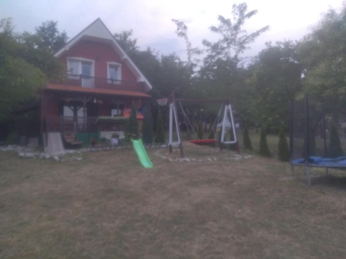 Bor, Savaca - Porodicna Vikendica Za Izdavanje Bagian luar foto